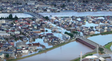 【台風19号】阿武隈川氾濫で浸水した福島県郡山市のドローン映像(13日午前)