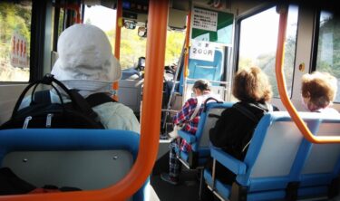【加茂青砂の設計図】「過疎地のバス」で旅に出よう