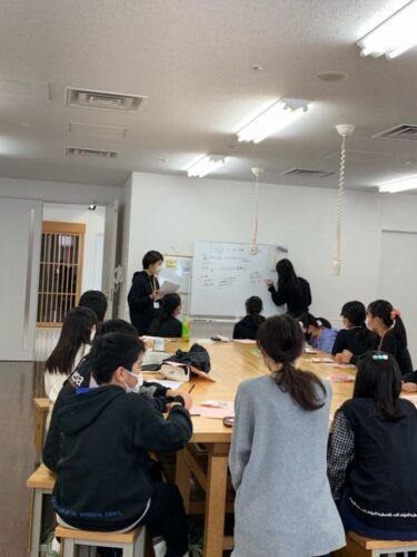学校でも家庭でもない子どもの「居場所」の役割　仙台市の「子ども参画型社会創造支援事業」