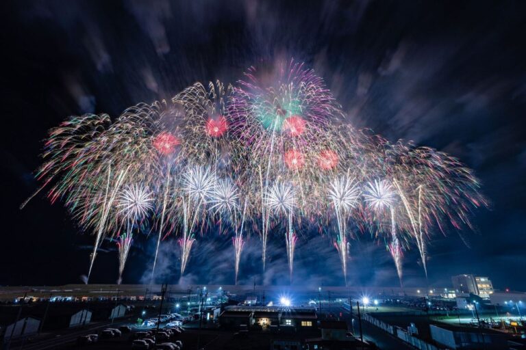 9月27日「東北未来芸術花火2025」今年の見どころは 世界大会出場の花火